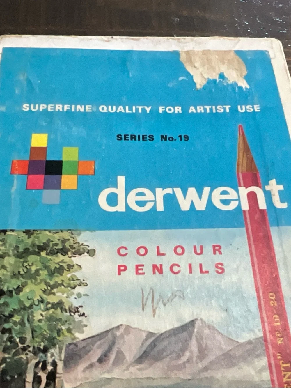 Vintage Derwent Color Pencils 70 Assorted Colors Series No 19